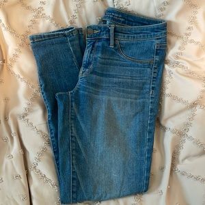 4/27 Mid-Rise Skinny Jeans